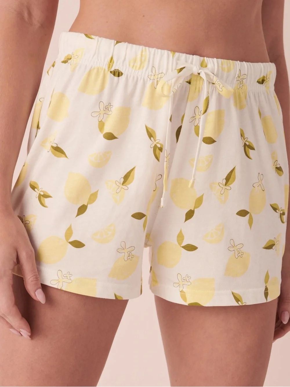 🍋 Lemon Flower Print Short Pajama Set 🍋 - Picture 3 of 11